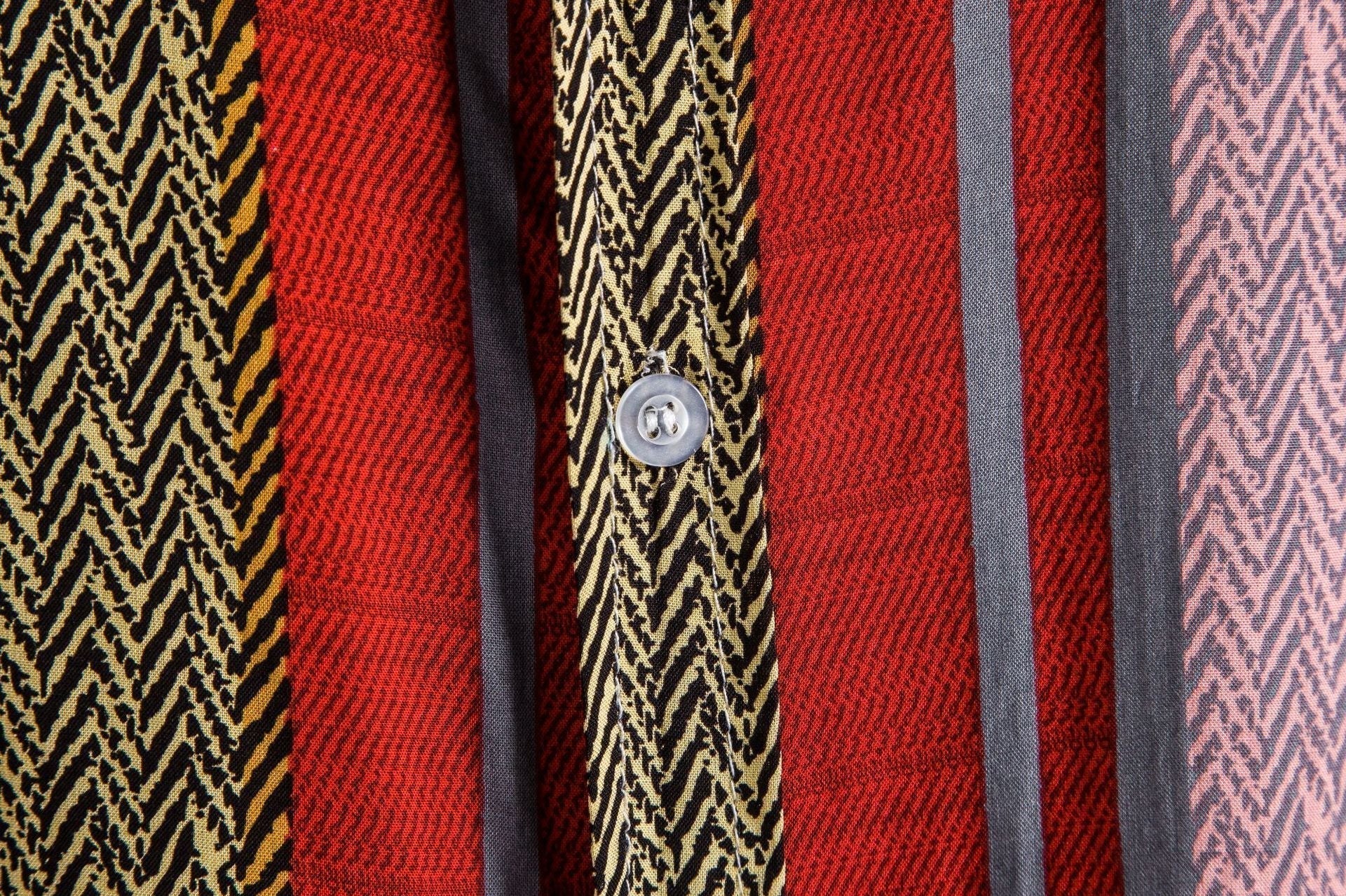 Men's Modern Fit Shirt